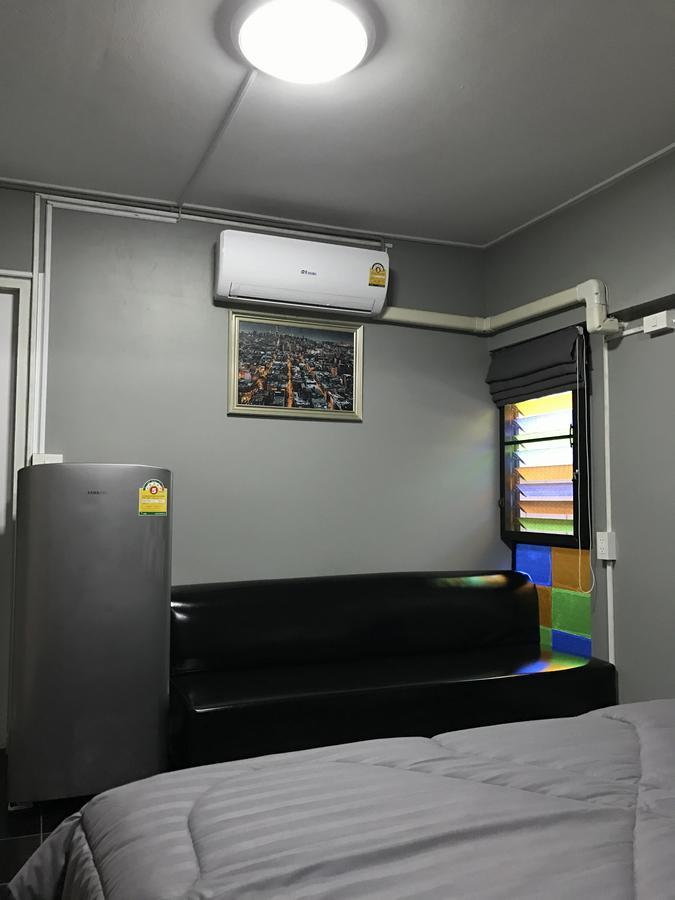 Add Home Hostel Vipavadee 42 Bangkok Exterior photo
