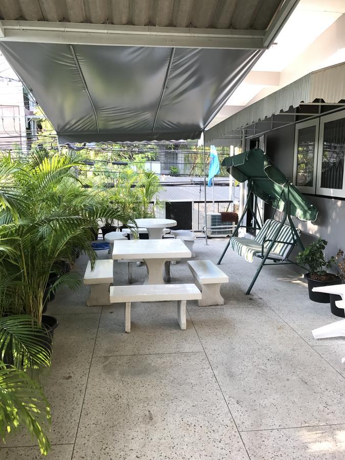 Add Home Hostel Vipavadee 42 Bangkok Exterior photo