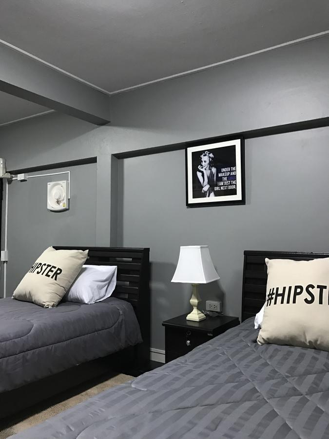 Add Home Hostel Vipavadee 42 Bangkok Exterior photo